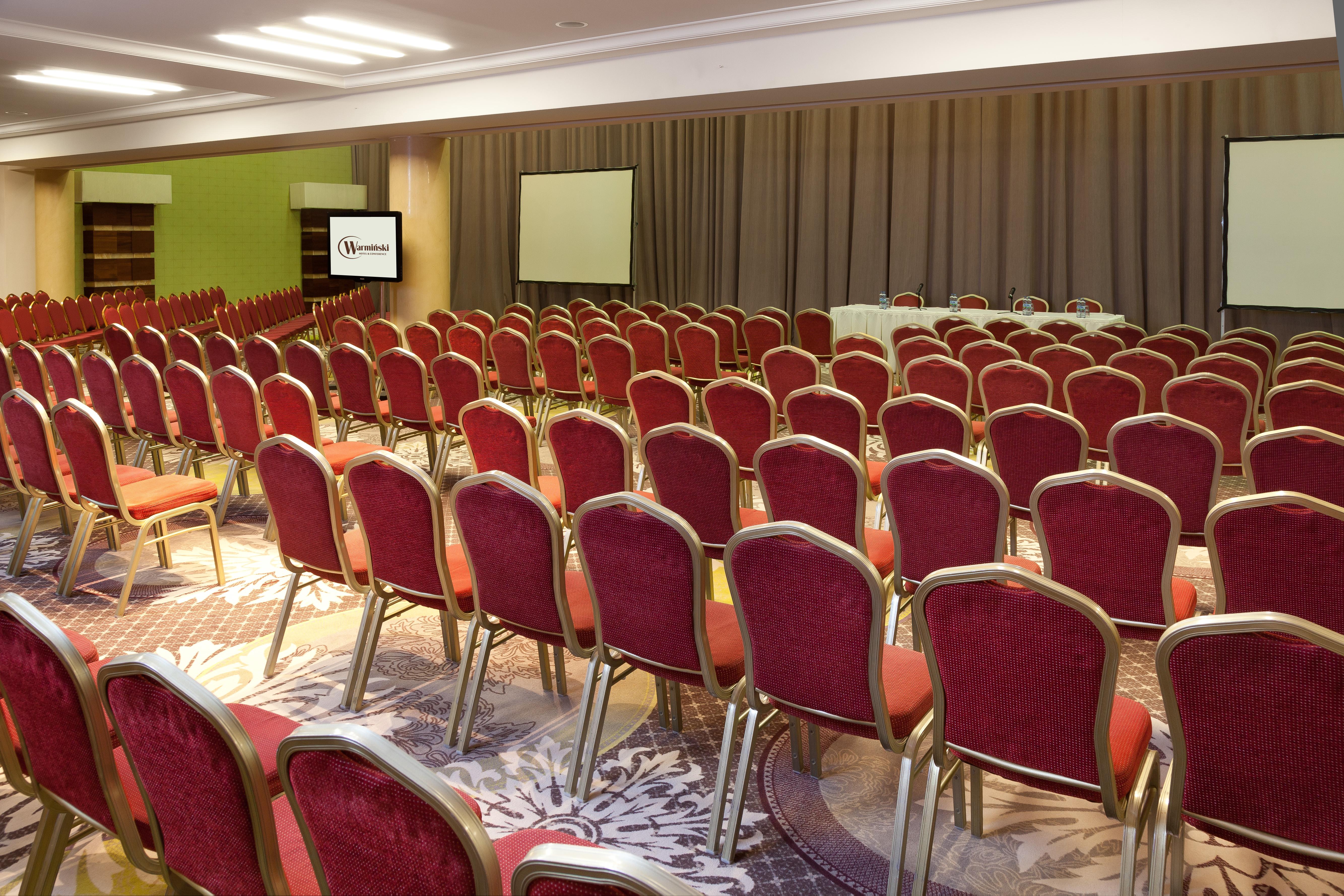 Warminski Hotel & Conference ออลชติน ภายนอก รูปภาพ