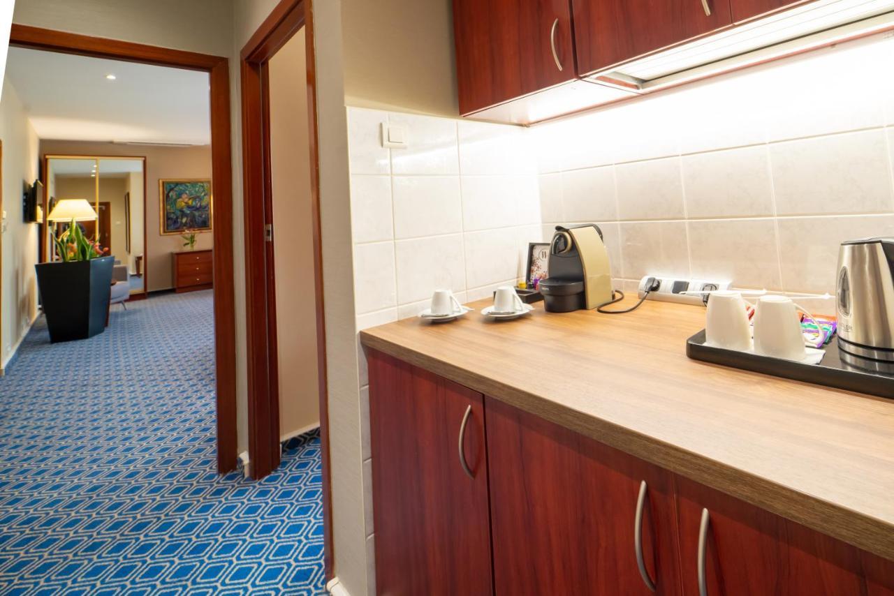 Warminski Hotel & Conference ออลชติน ภายนอก รูปภาพ