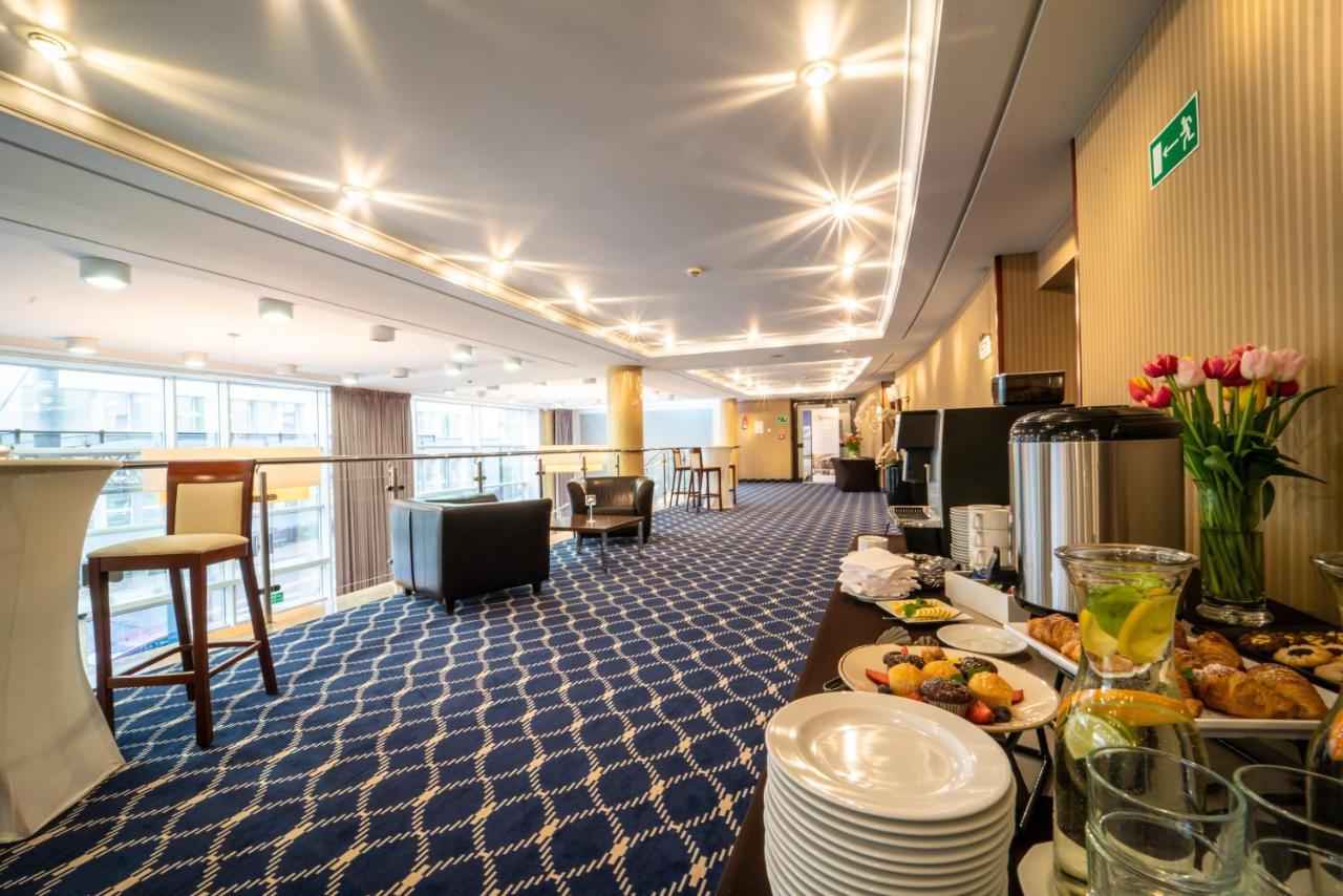 Warminski Hotel & Conference ออลชติน ภายนอก รูปภาพ