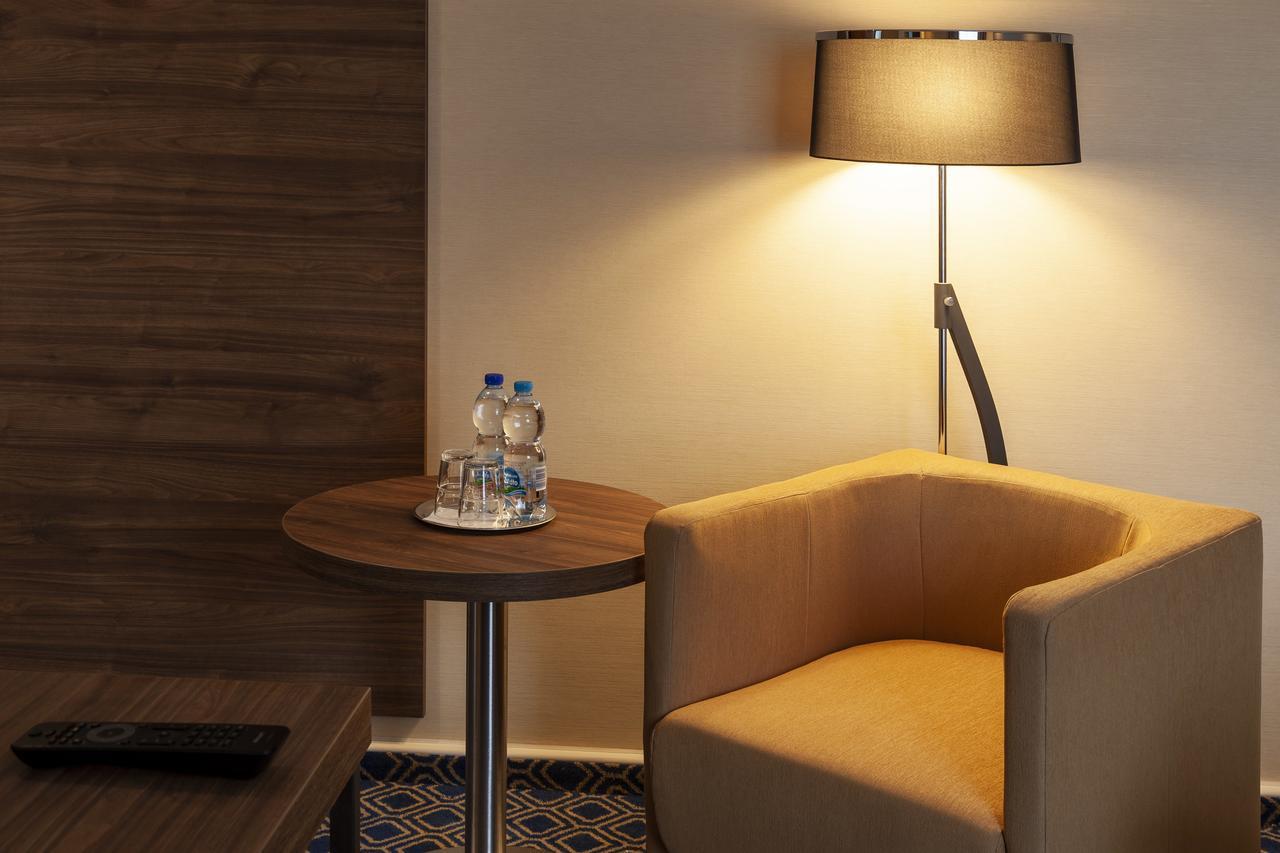Warminski Hotel & Conference ออลชติน ภายนอก รูปภาพ